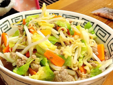 野菜たっぷり★☆サッポロ一番みそラーメン☆★